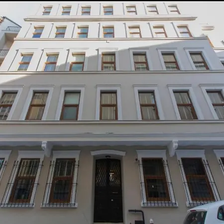 Doctors Spacious Place