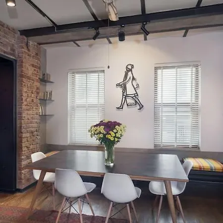 Doctors Spacious Place Appartement Istanboel