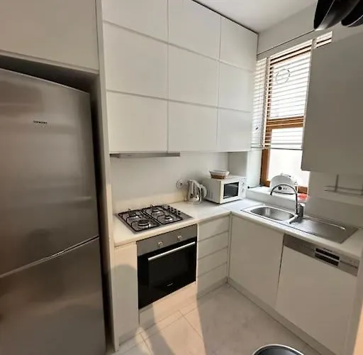 Doctors Spacious Place شقة