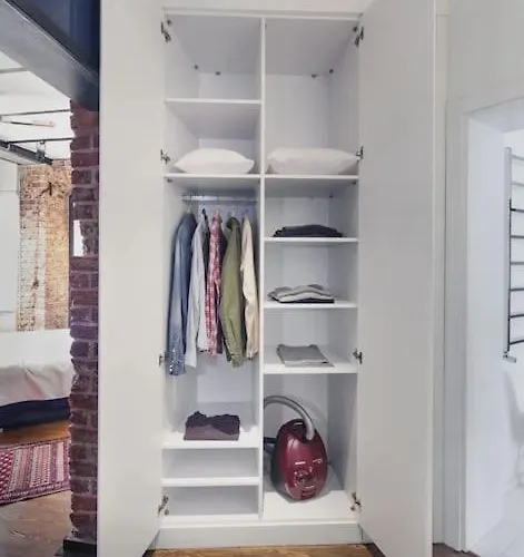 Doctors Spacious Place شقة *